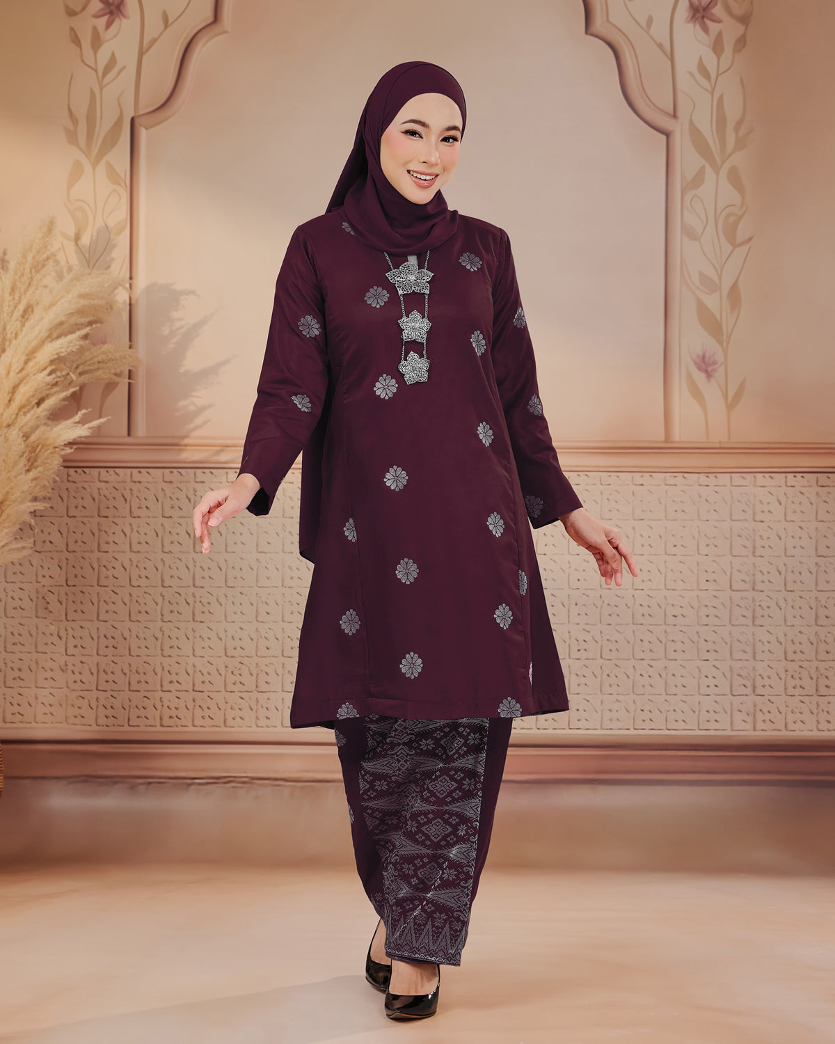 KURUNG SURAYA (PESAK GANTUNG) | BURGUNDY - SILVER