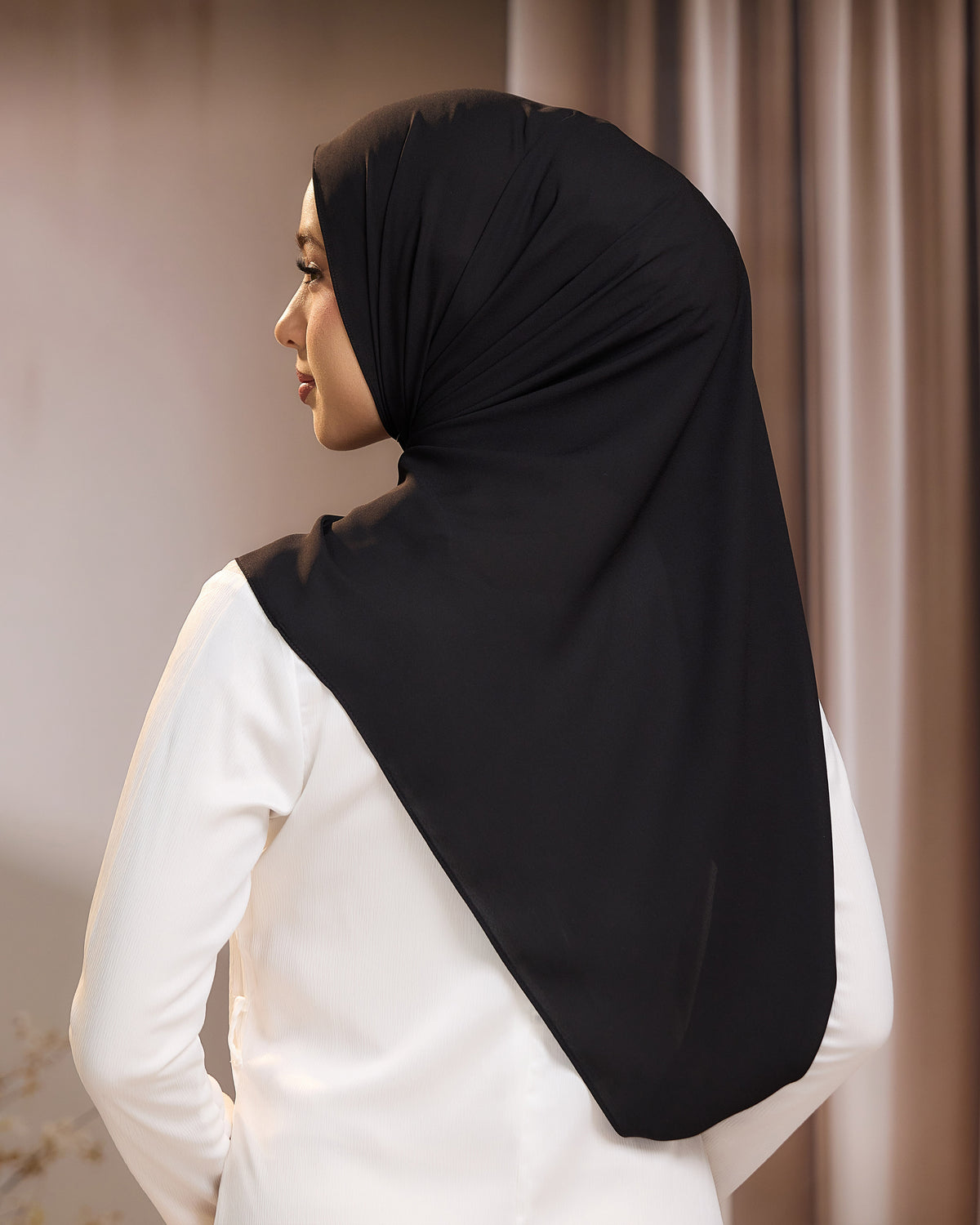 LUNA SHAWL - BLACK | FLOWY TUDUNG