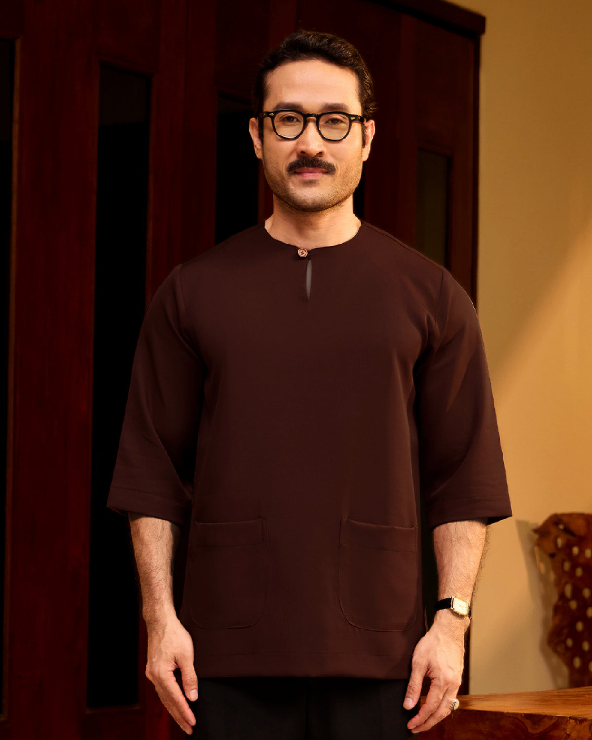KURTA LAKSAMANA (PLAIN) FRONT POCKET - RICH BROWN