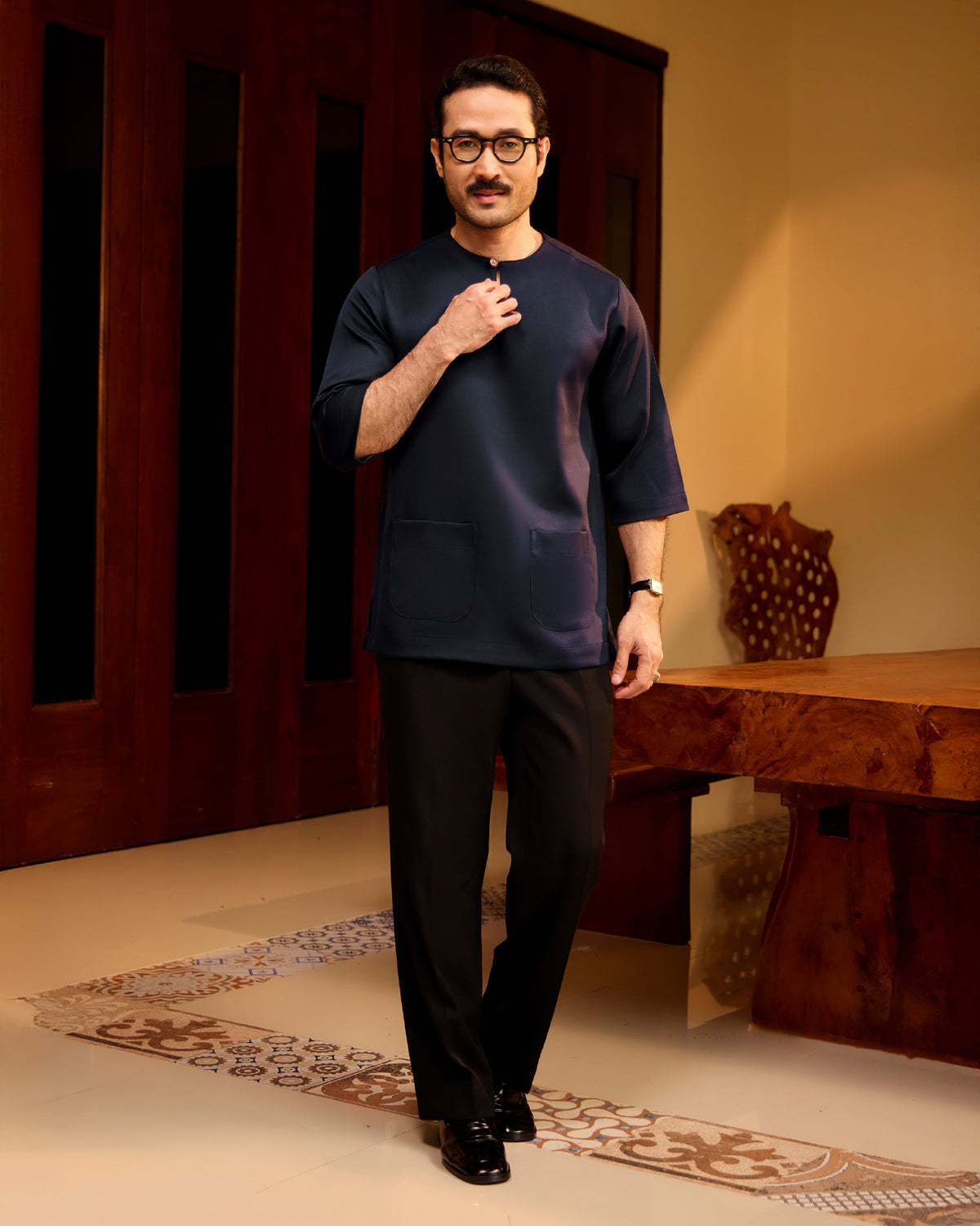 KURTA LAKSAMANA (PLAIN) FRONT POCKET - NAVY BLUE