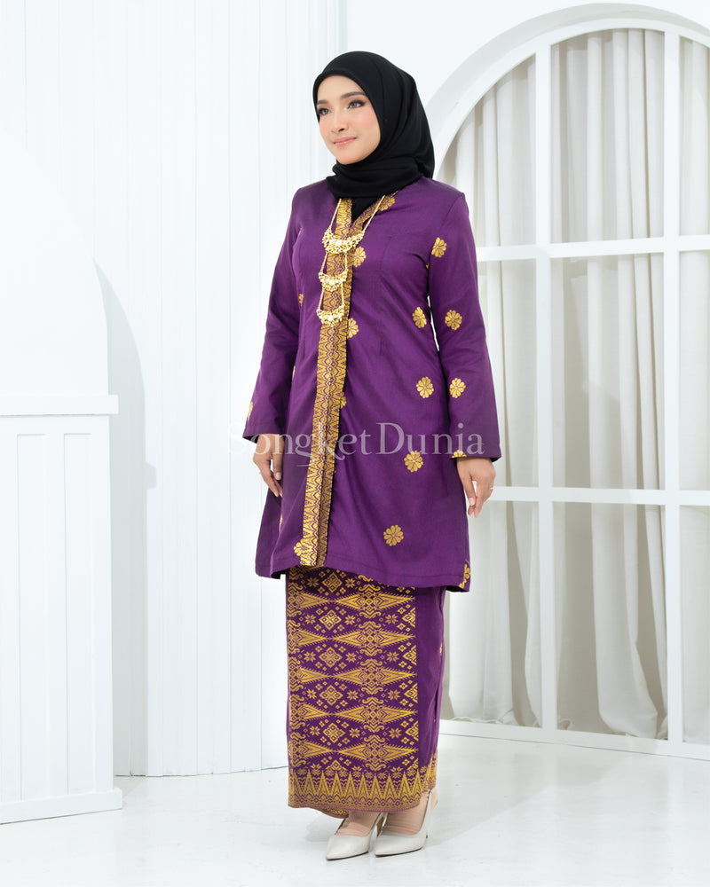 PURPLE MANGGIS - GOLD | Kurung Anggun - Kebaya