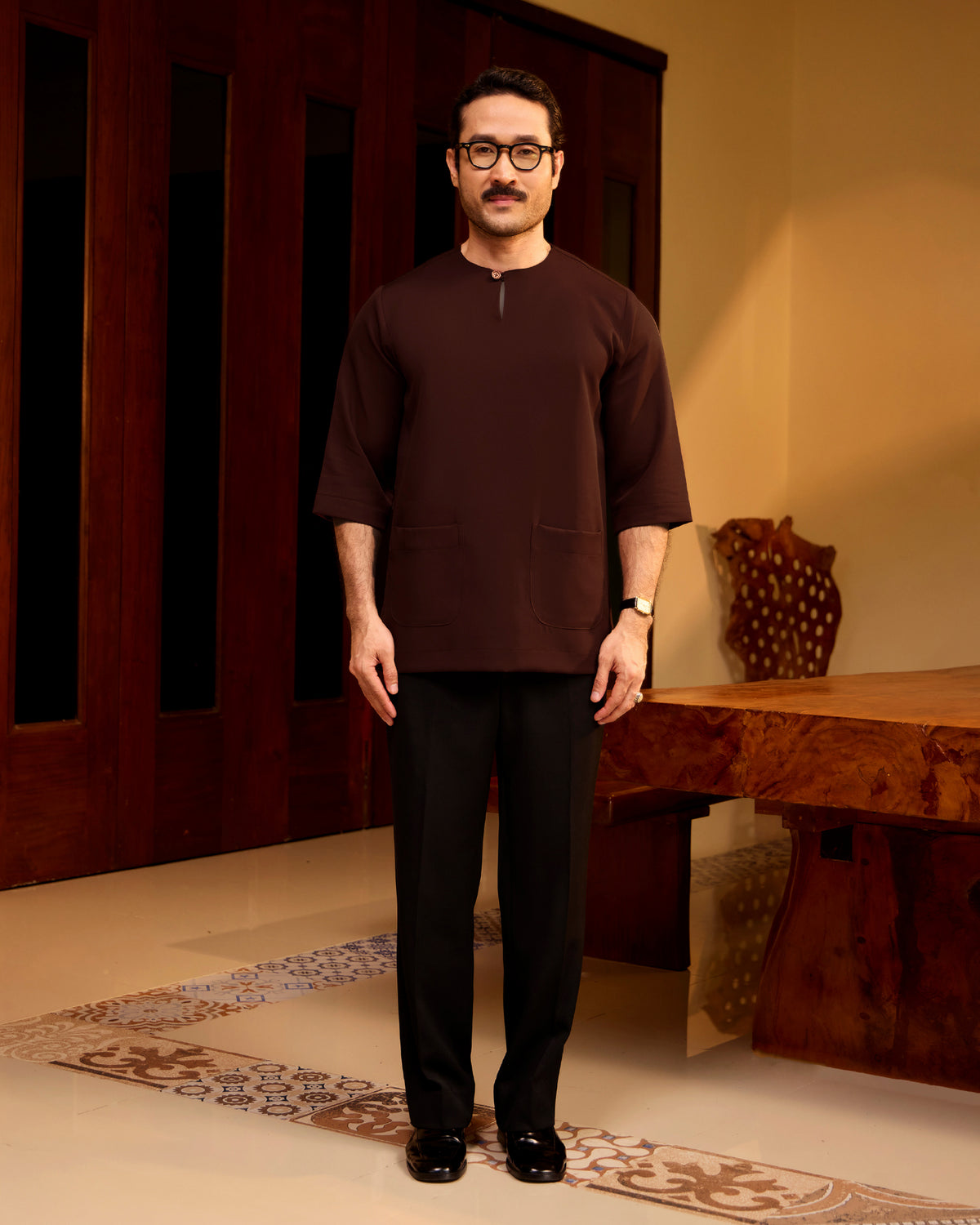 KURTA LAKSAMANA (PLAIN) FRONT POCKET - RICH BROWN