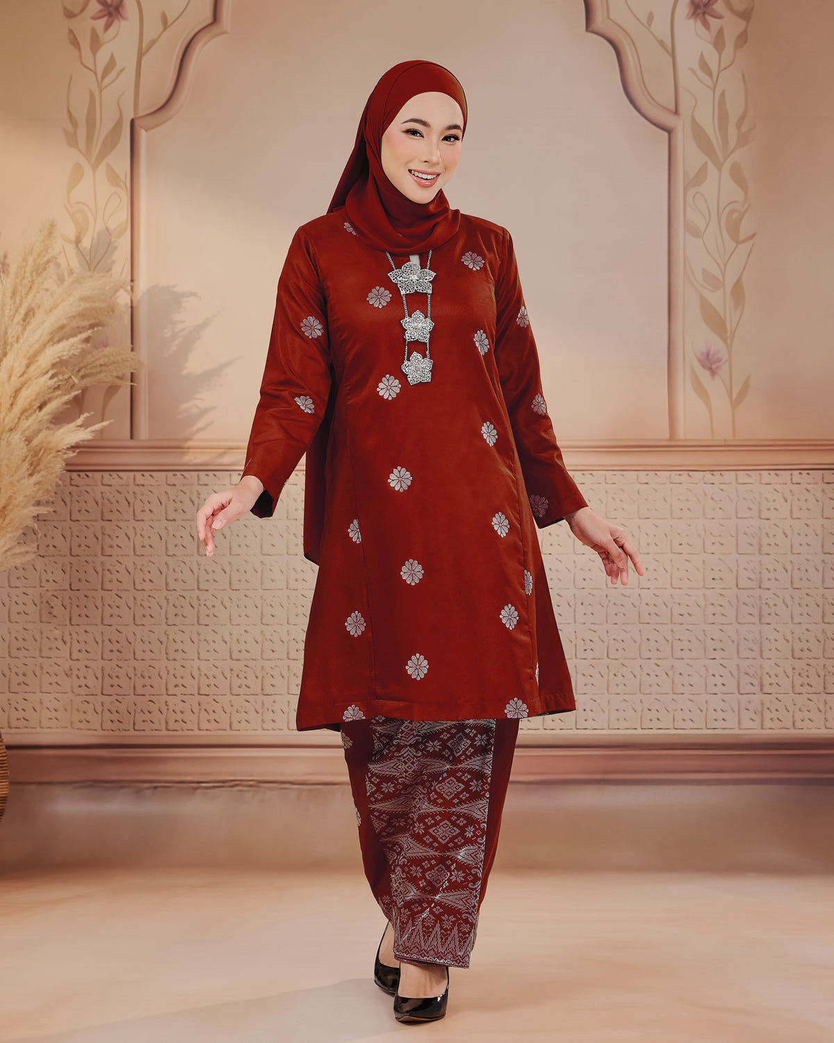 KURUNG SURAYA (PESAK GANTUNG) | CHILLI RED - SILVER