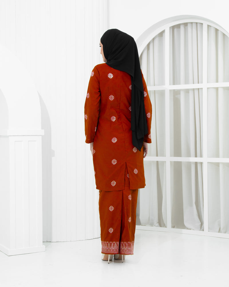 RED-CHILLI | Kurung Layla - Moden