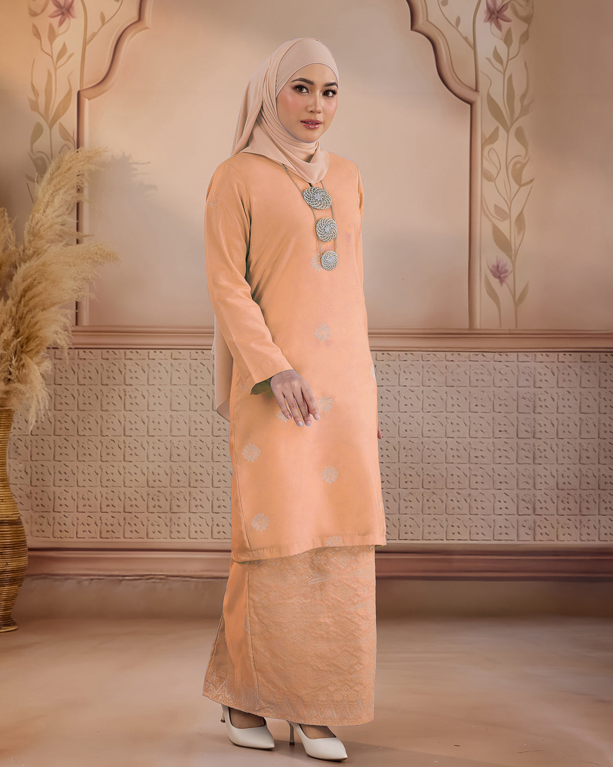 KURUNG LAYLA (MODEN) | PEACH - SILVER