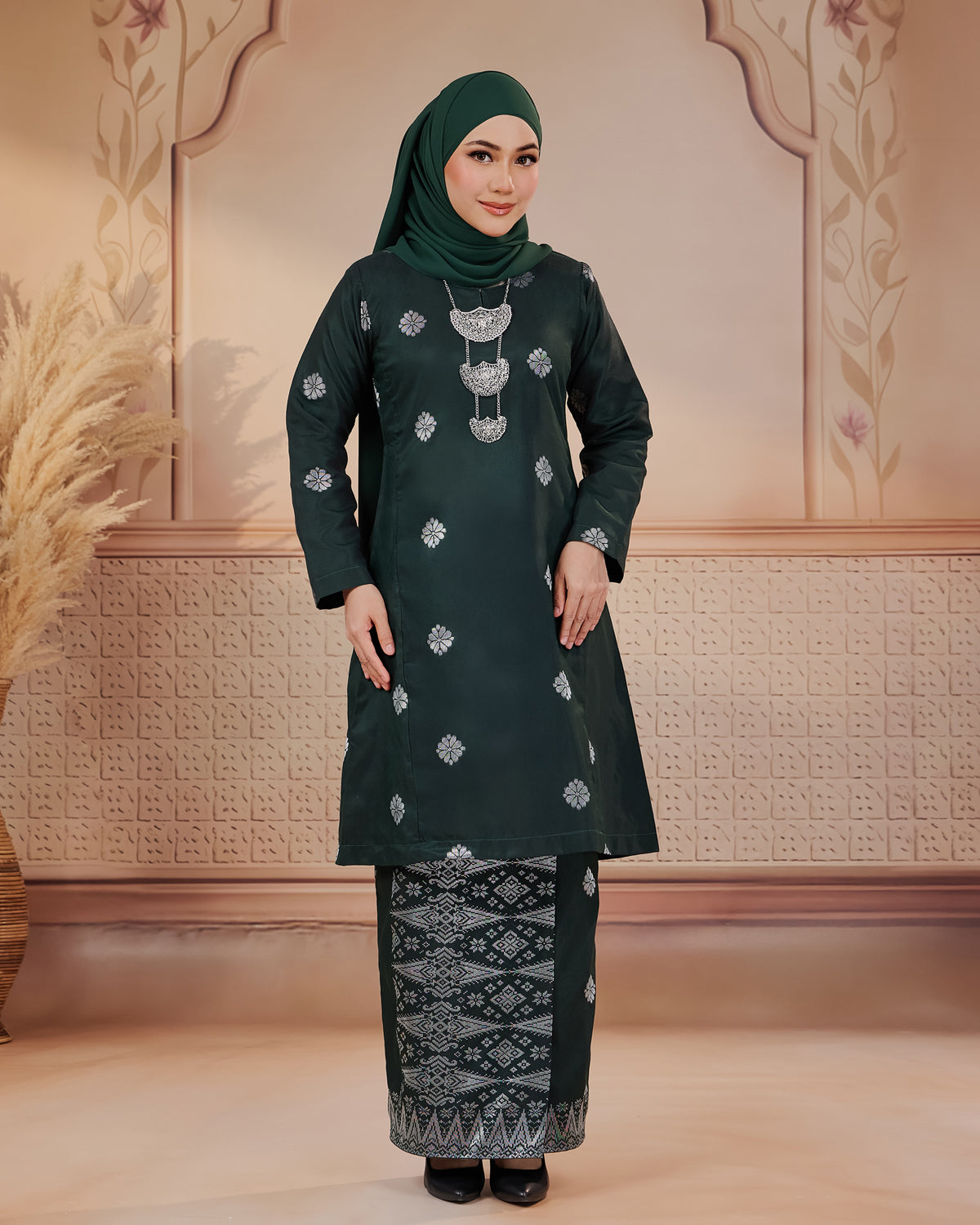 KURUNG SURAYA (PESAK GANTUNG) | DARK EMERALD GREEN - SILVER