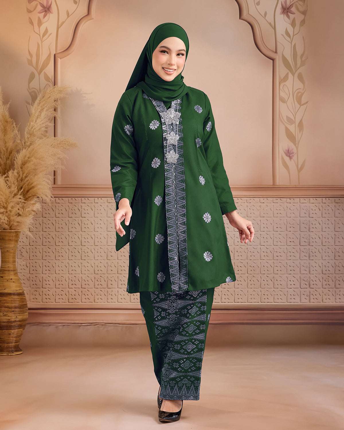KURUNG ANGGUN (KEBAYA) | GREEN - SILVER