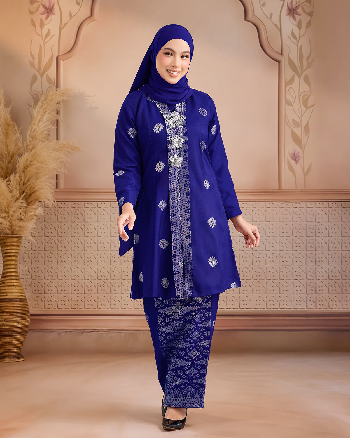 KURUNG ANGGUN (KEBAYA) | ROYAL BLUE - SILVER