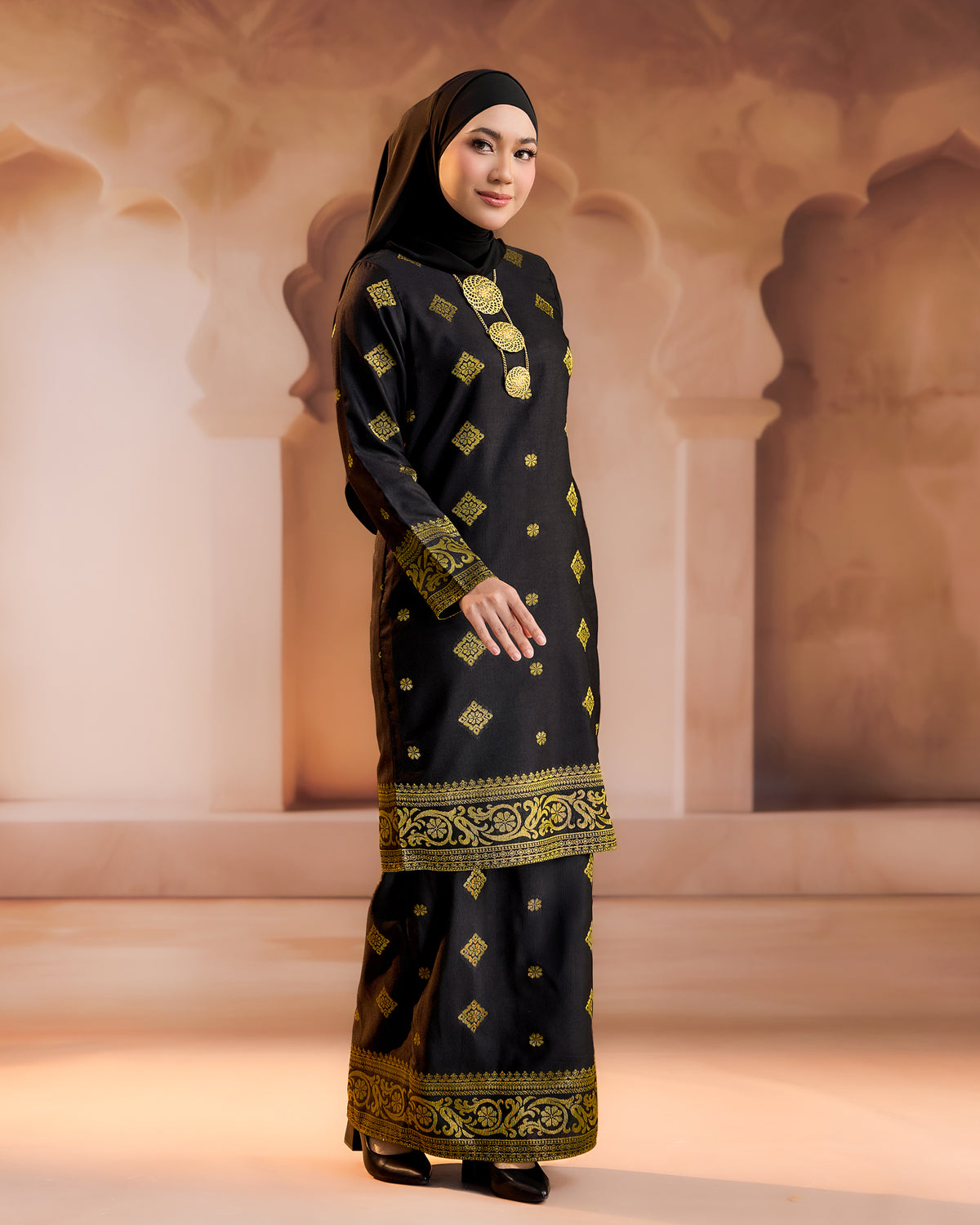 KURUNG PURNAMA (MODEN) RTW | BLACK GOLD