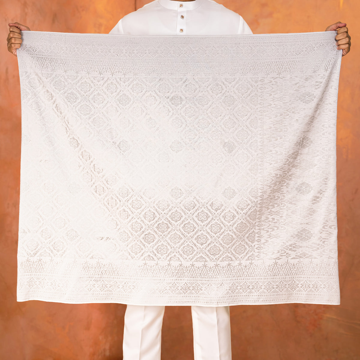 OFF WHITE SILVER | Dato' Handmade (DT153)