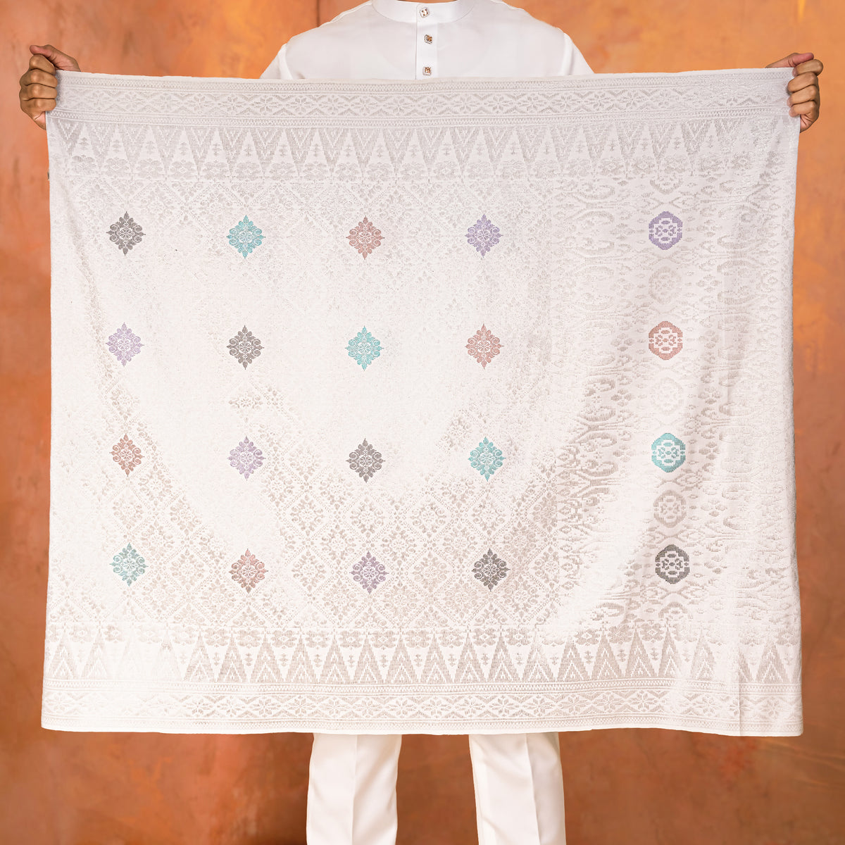 OFF WHITE SILVER - MIX | Dato' Handmade (DT154)