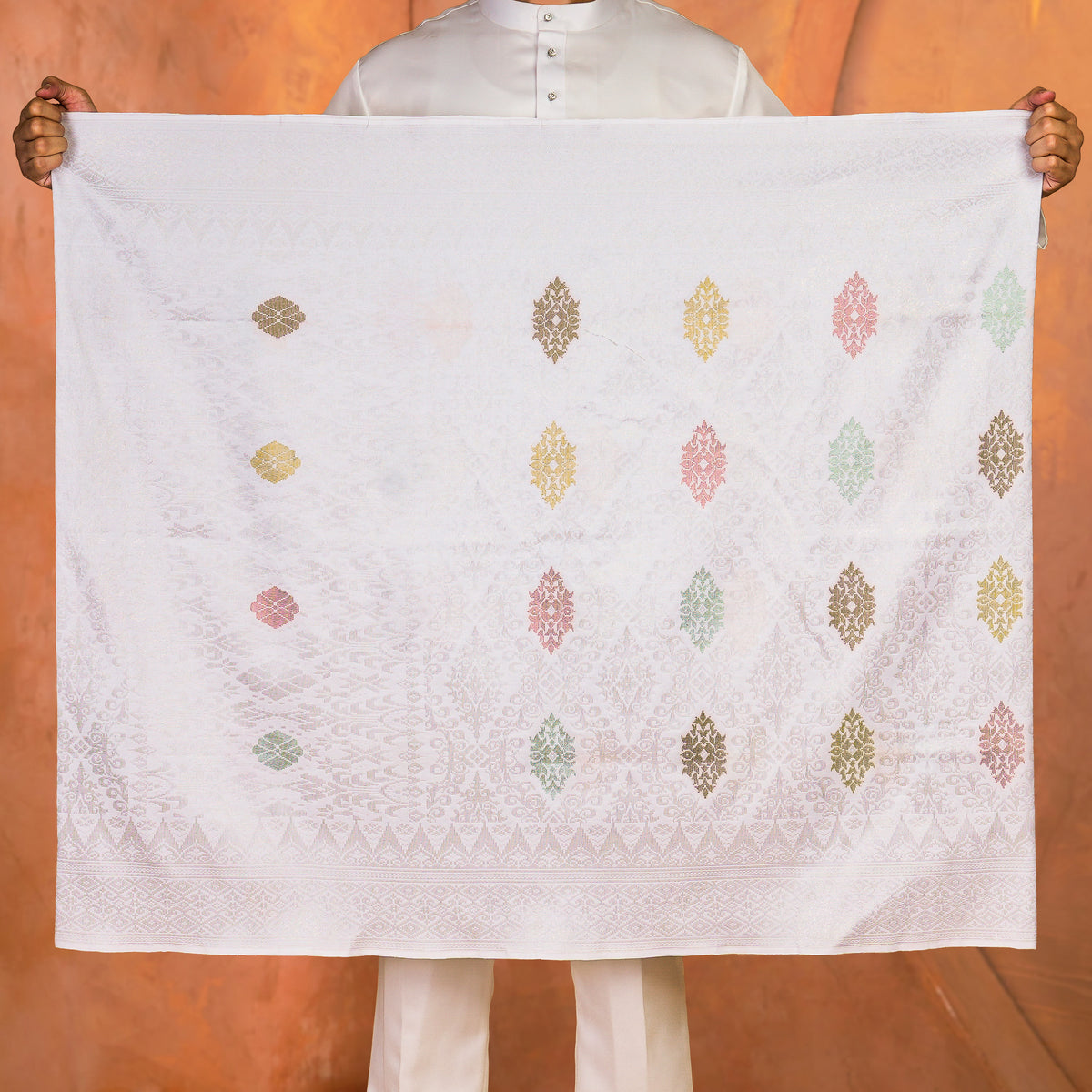 OFF WHITE SILVER - MIX | Dato Handmade