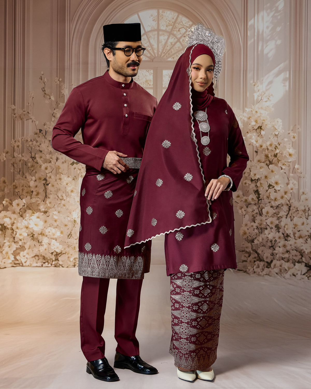 SEJIWHA SET C - BAJU MELAYU CEKAK MUSANG & KURUNG LAYLA | MAROON SILVER/GOLD