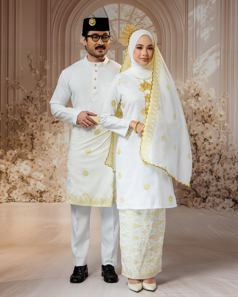SEJIWHA SET C - BAJU MELAYU CEKAK MUSANG & KURUNG LAYLA | OFF WHITE SILVER/GOLD