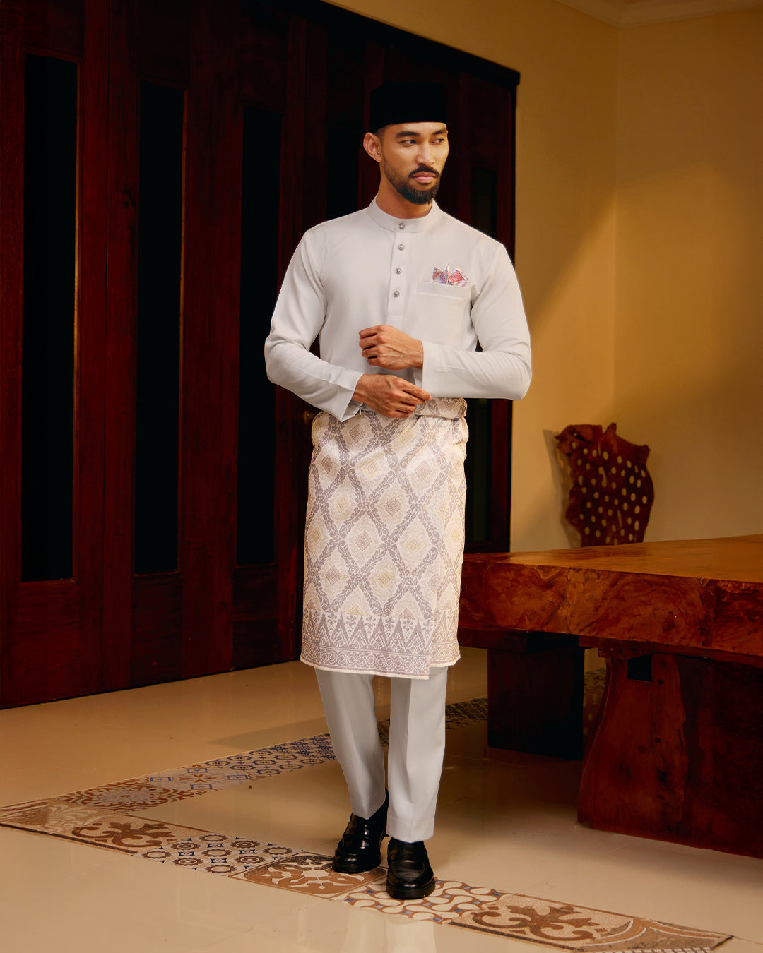 BAJU MELAYU MEGAT (CEKAK MUSANG) - OFF WHITE (Baju Melayu ONLY)