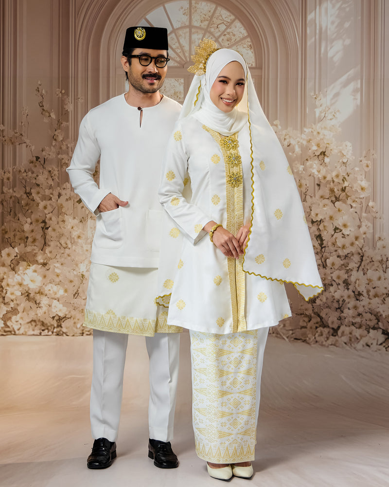 SEJIWHA SET B - BAJU MELAYU TELUK BELANGA & KURUNG KEBAYA | OFF WHITE SILVER/GOLD