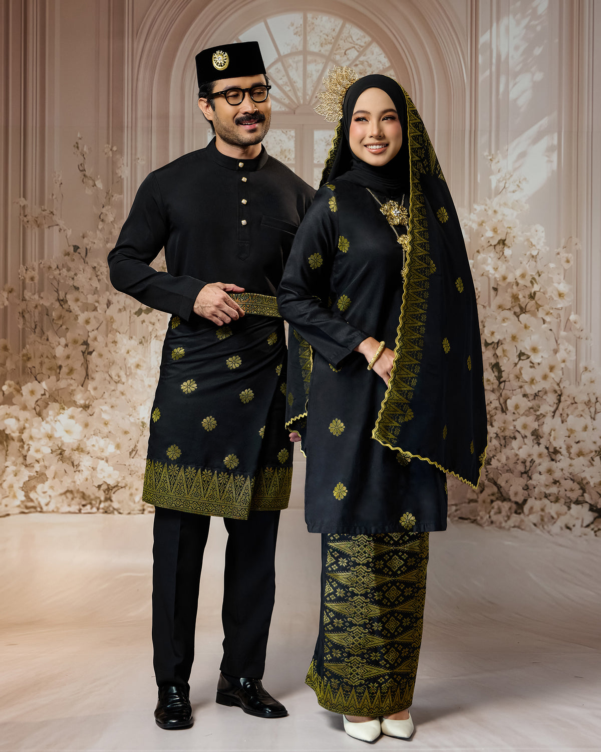 SEJIWHA SET C - BAJU MELAYU CEKAK MUSANG & KURUNG LAYLA | BLACK SILVER/GOLD