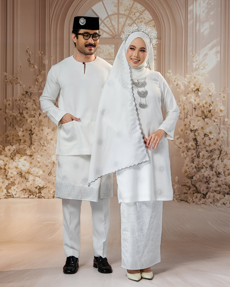 SEJIWHA SET A - BAJU MELAYU PUTRA & KURUNG LAYLA | OFF WHITE SILVER/GOLD