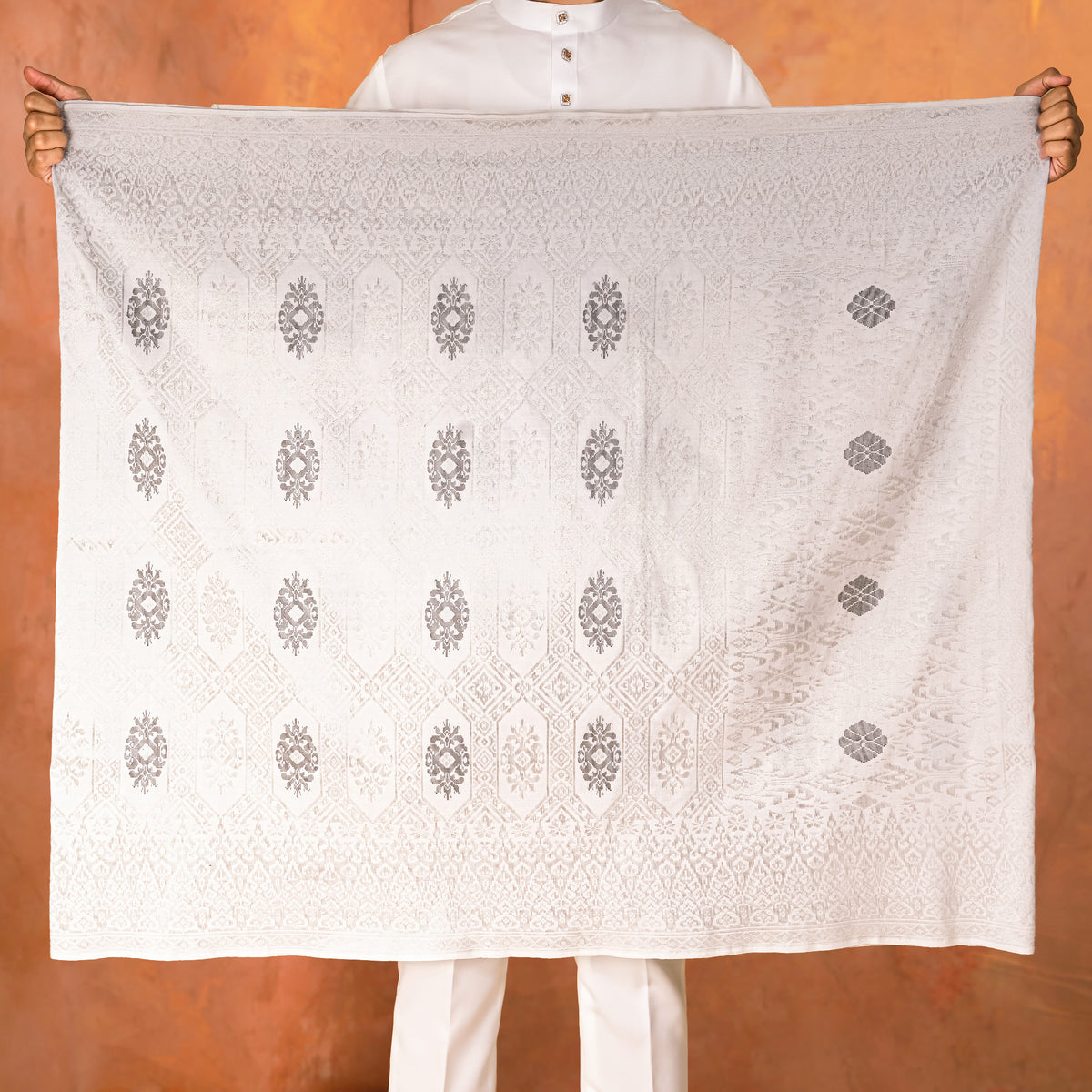 OFF WHITE SILVER - GREY | Dato' Handmade (DT155)