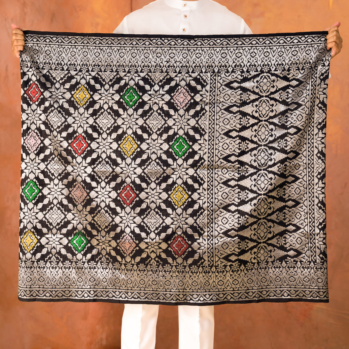 BLACK SILVER - MIX  | Dato' Handmade (DT121)