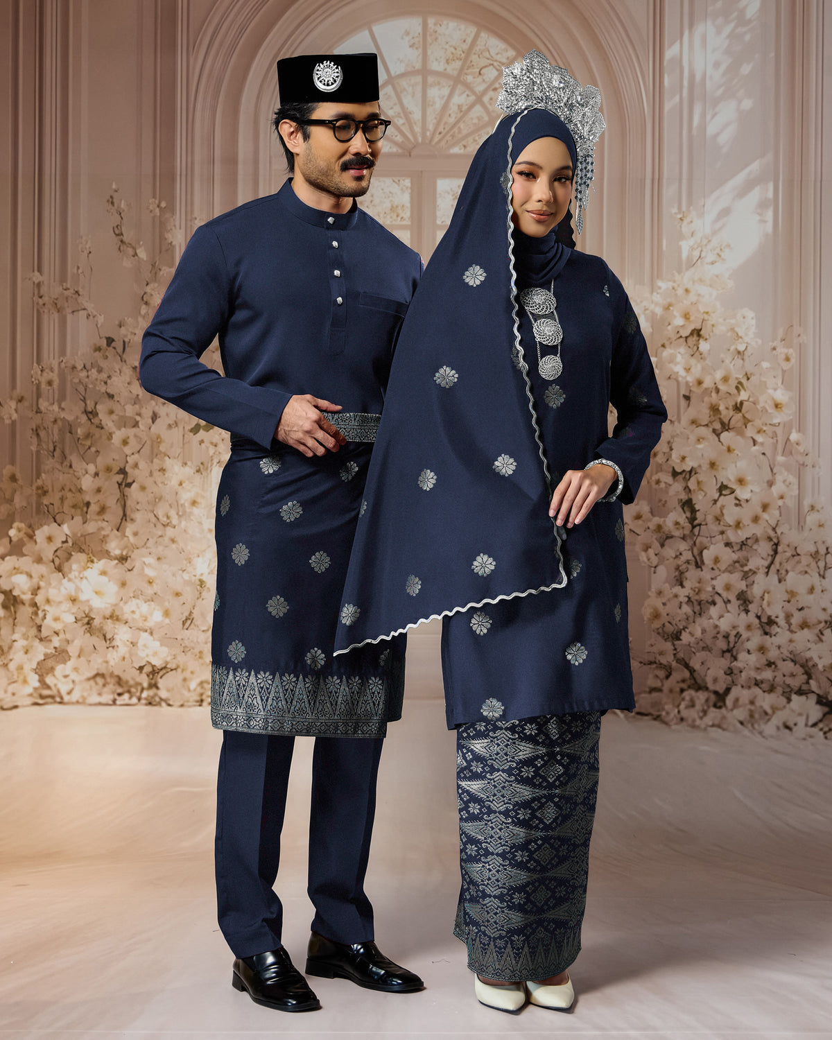 SEJIWHA SET C - BAJU MELAYU CEKAK MUSANG & KURUNG LAYLA | NAVY BLUE SILVER/GOLD