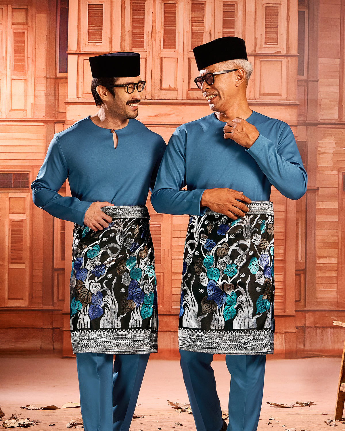 SAMPIN SIREH MAHKOTA (ADULT) - BLACK SILVER/MIX (SM04)