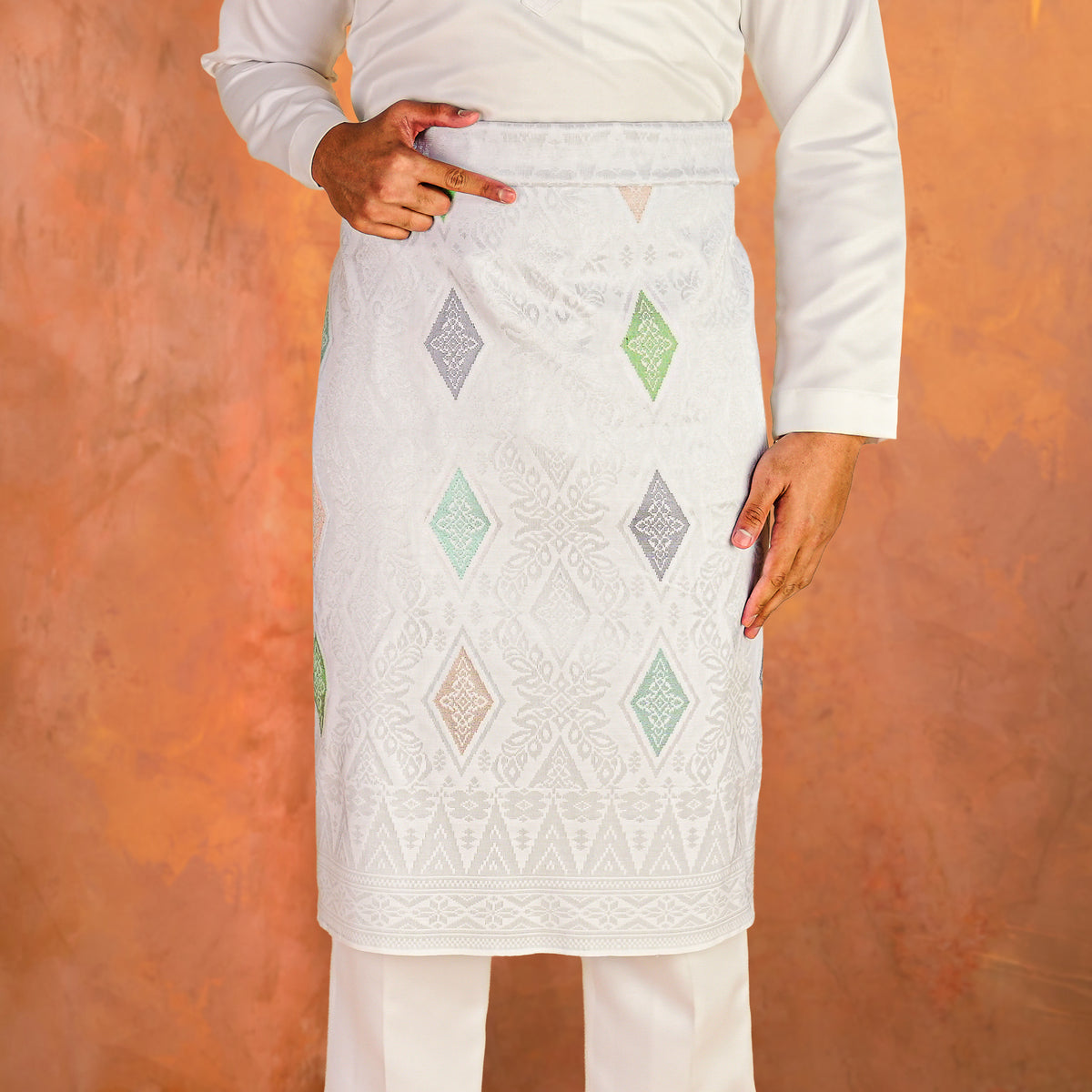 OFF WHITE SILVER - MIX | Dato' Handmade