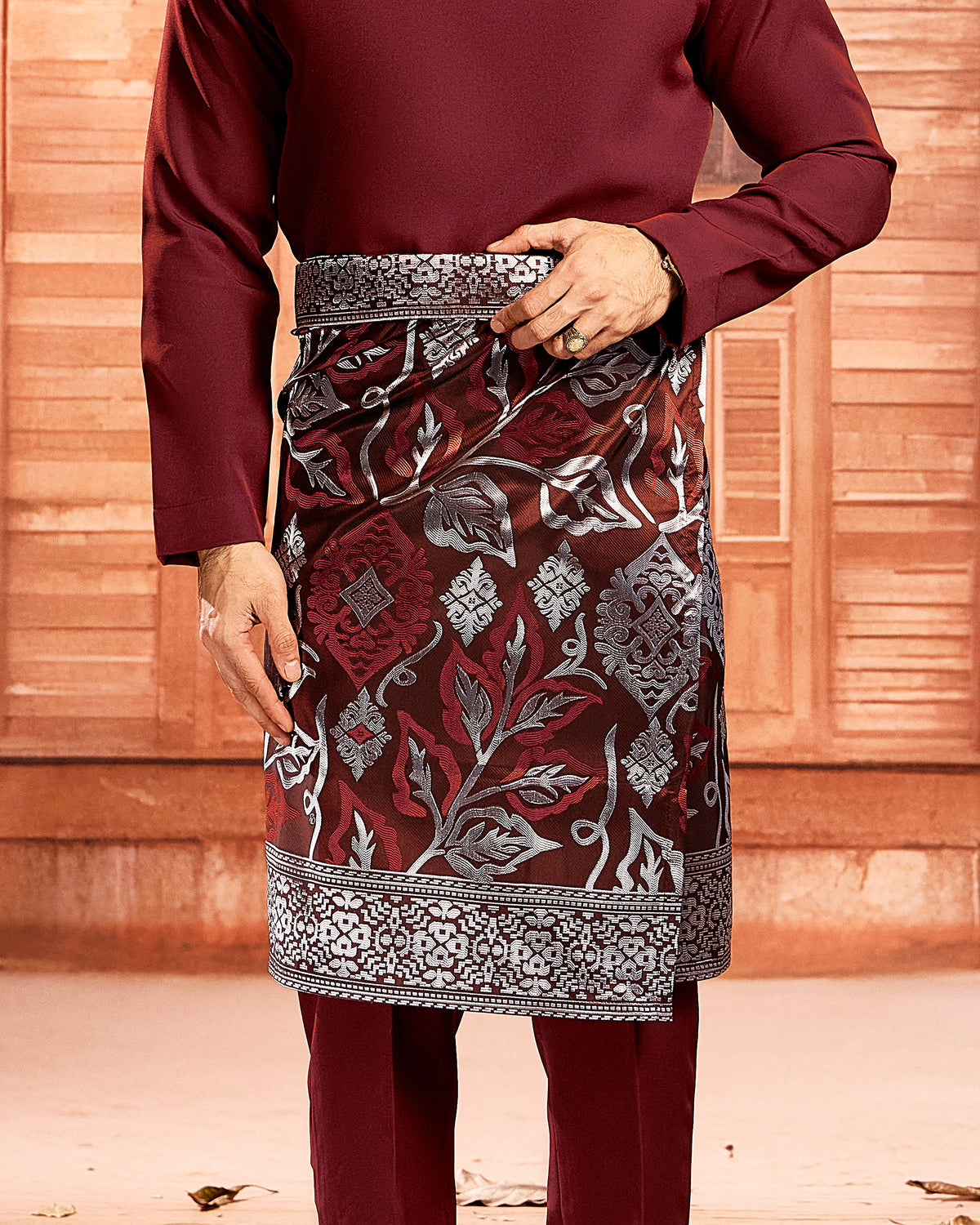 SAMPIN REKA SERASI (ADULT) - BLACK SILVER/MAROON (RS04)