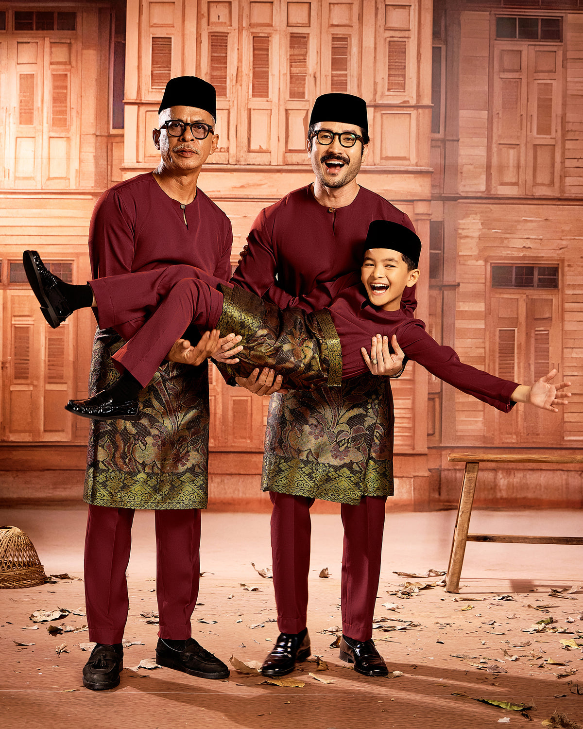 INSTANT MAJESTIK (ADULT) | BLACK GOLD/RED (MJ04)