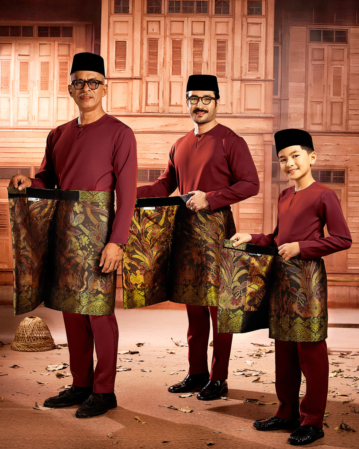 INSTANT MAJESTIK (ADULT) | BLACK GOLD/RED (MJ04)