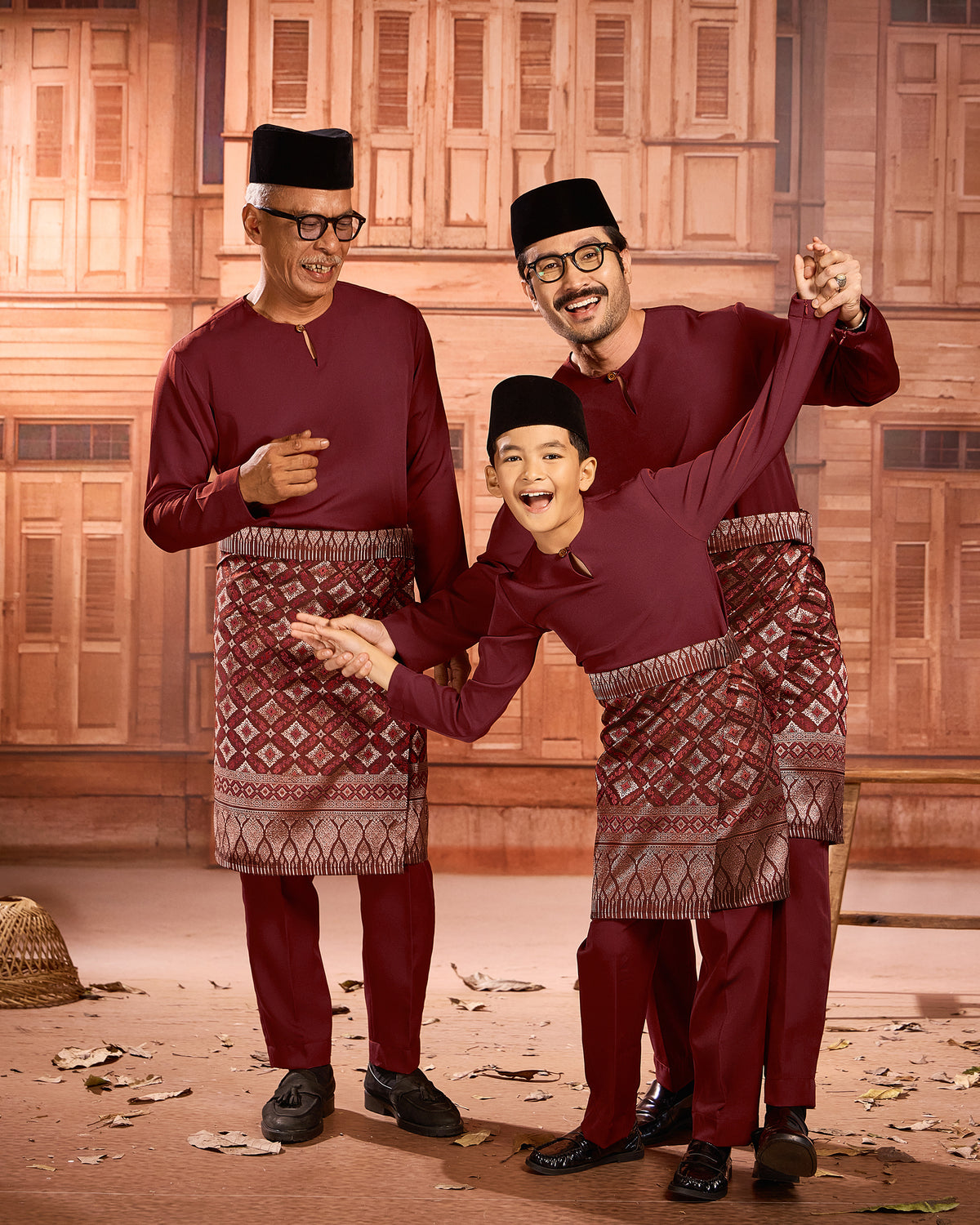 SAMPIN RA'JAH (ADULT) - BURGUNDY/MAROON (RJ04)