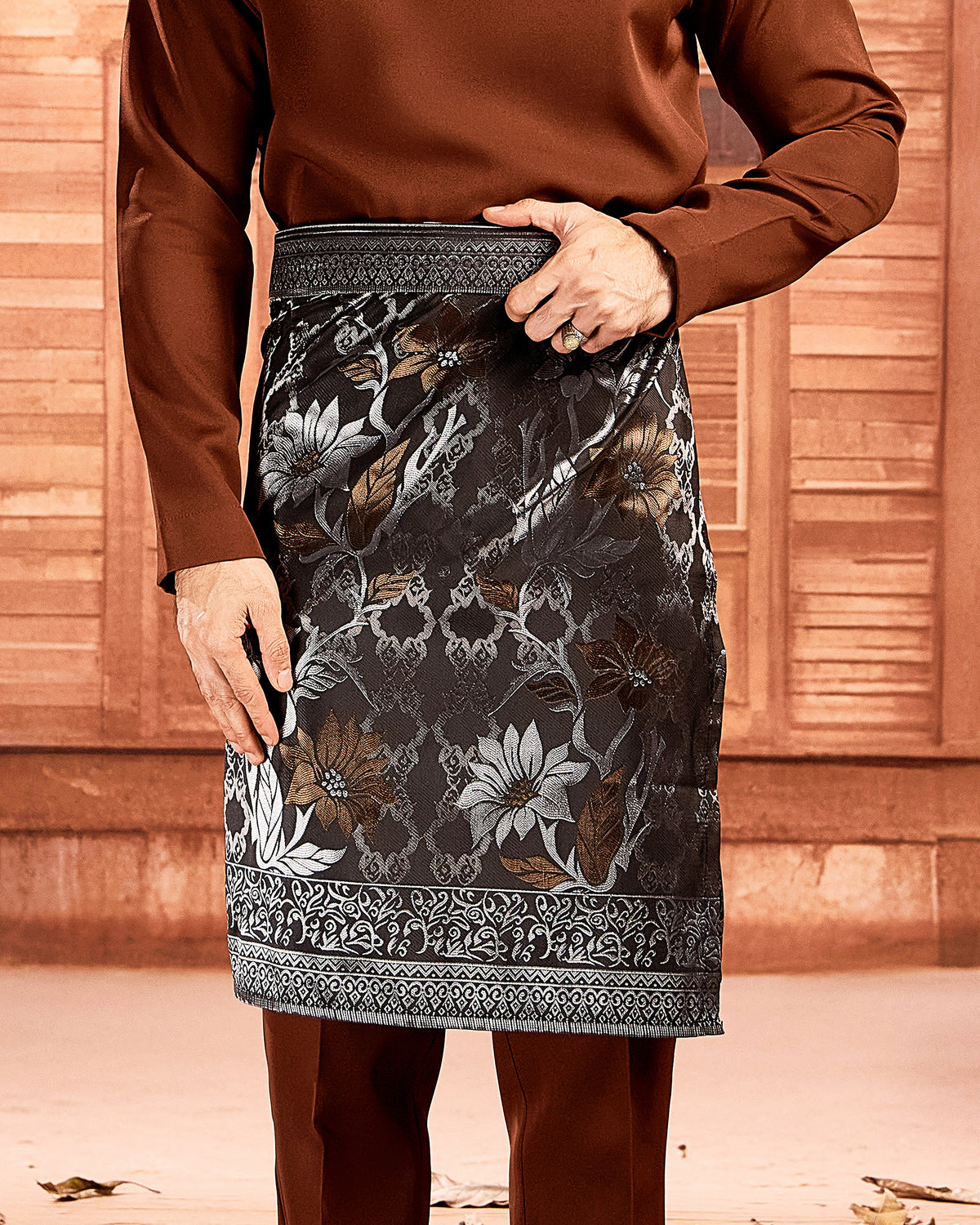 SAMPIN TUNJUNG (ADULT) - BLACK SILVER/BROWN (TJ07)