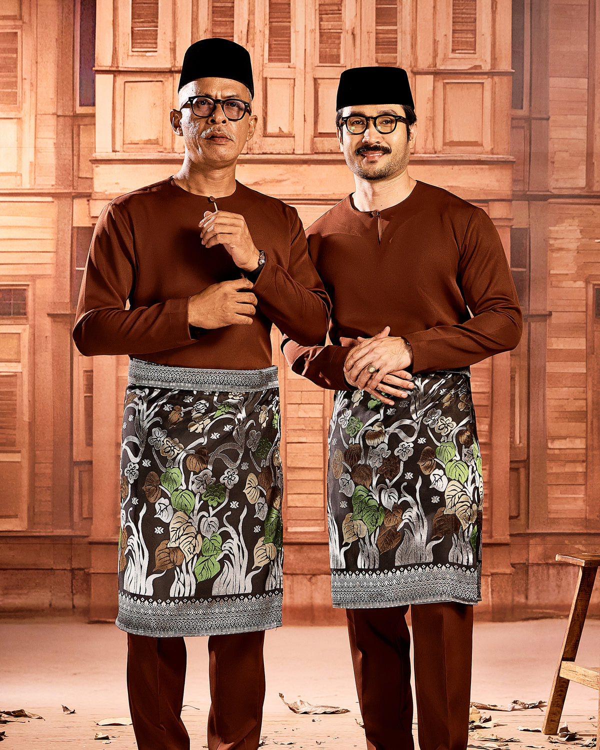 SAMPIN SIREH MAHKOTA (ADULT) - BLACK SILVER/MIX (SM03)