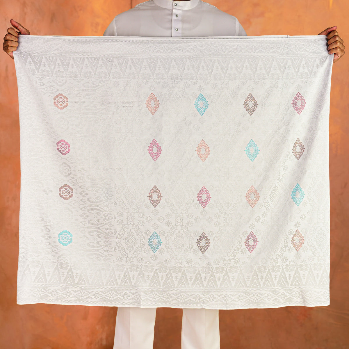 OFF WHITE SILVER - MIX | Dato' Handmade