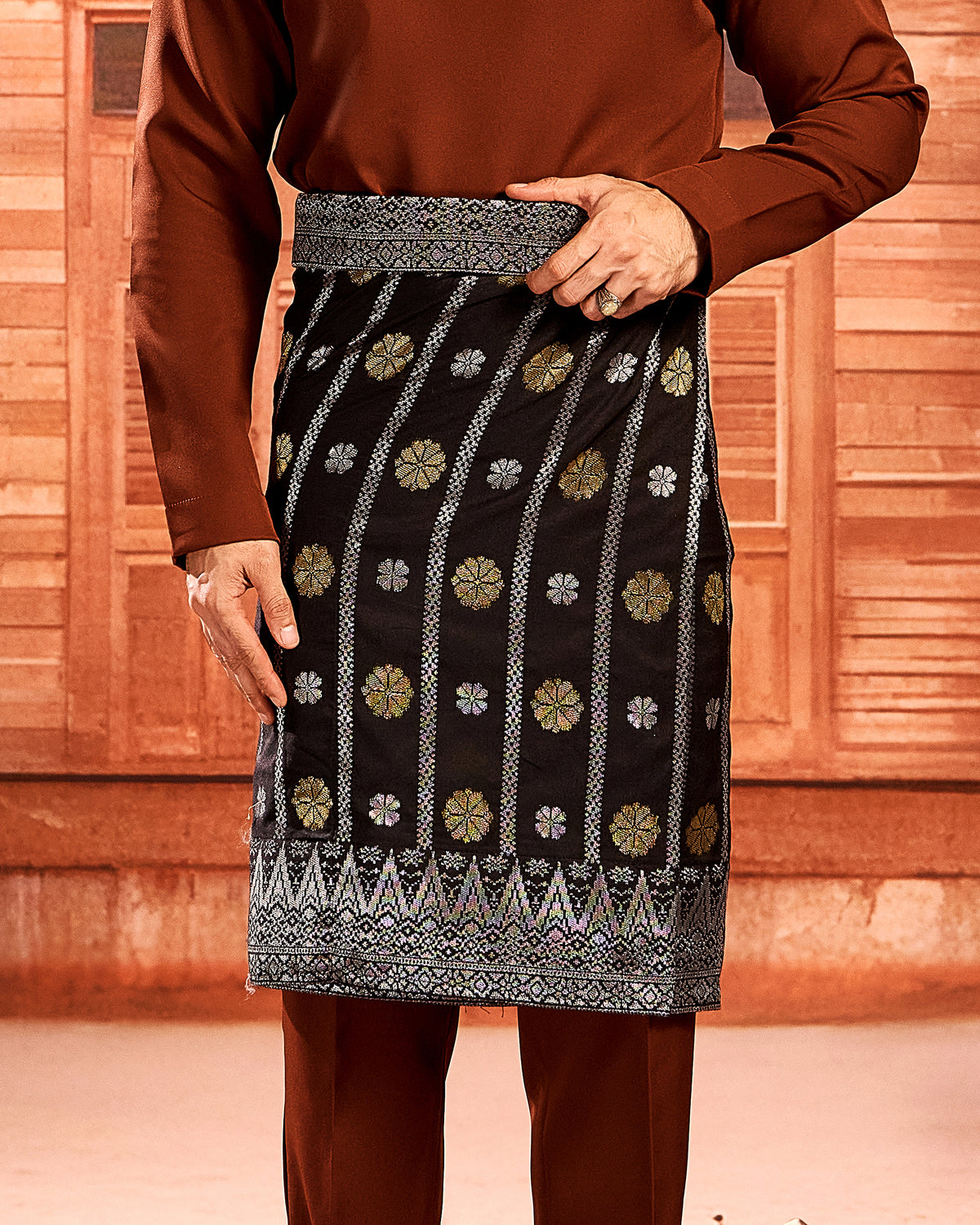 INSTANT SERI TABUR (ADULT) | Black Silver/Gold (SR05)