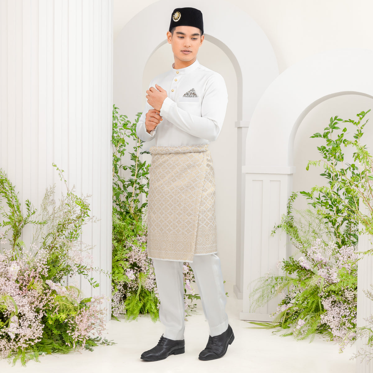 BAJU MELAYU PREMIUM DUCHESS (OFF WHITE)