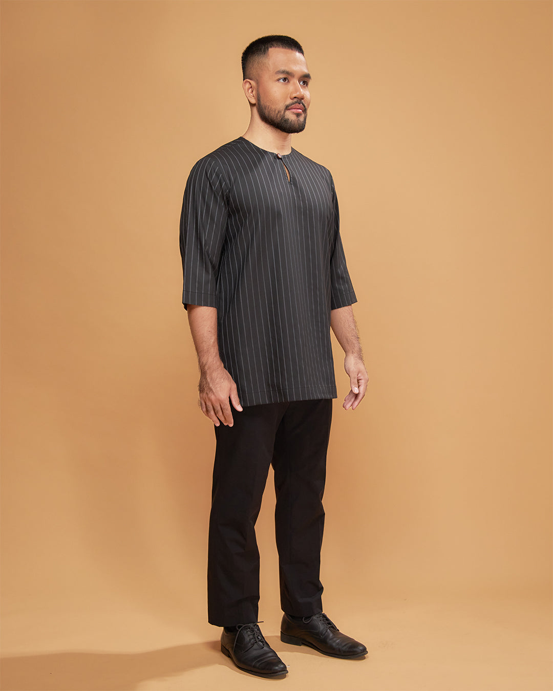 KURTA HADI (STRIPES) - BLACK