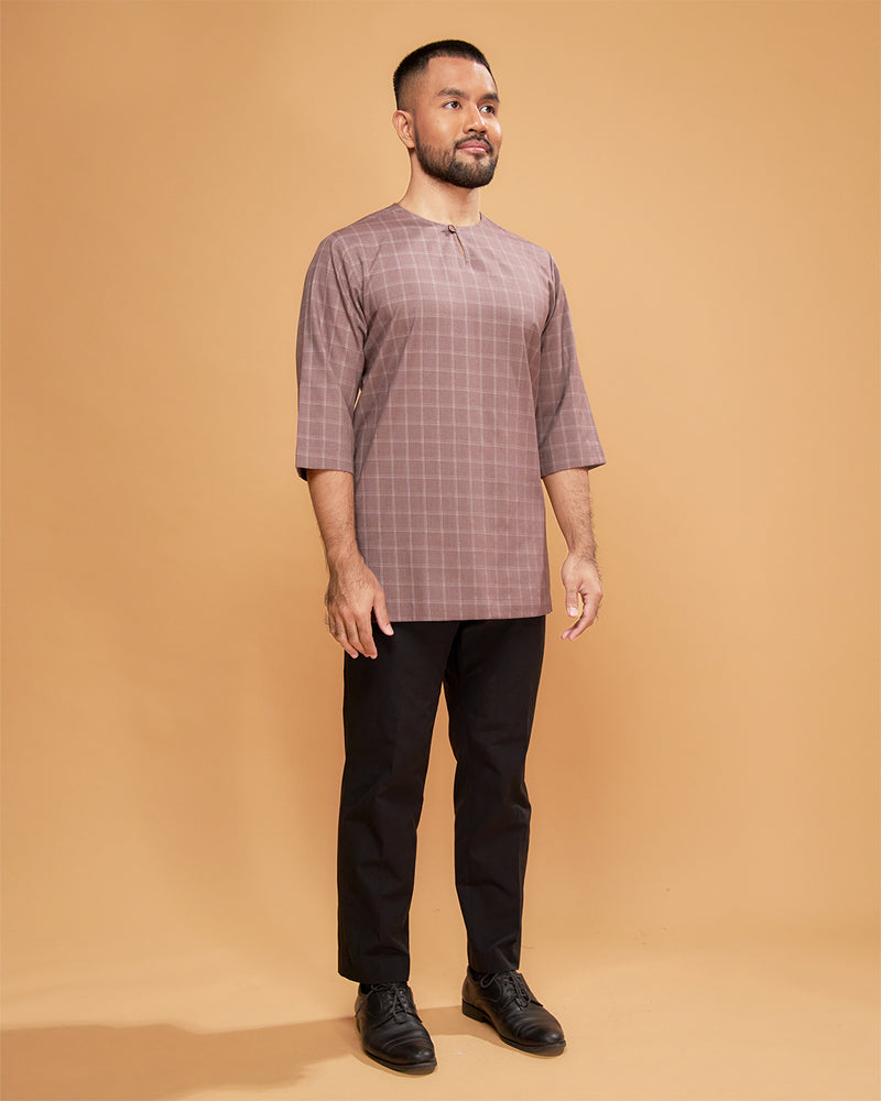 KURTA JEBAT (Checked) - BROWN