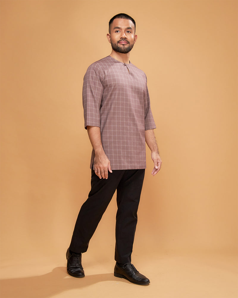 KURTA JEBAT (Checked) - BROWN