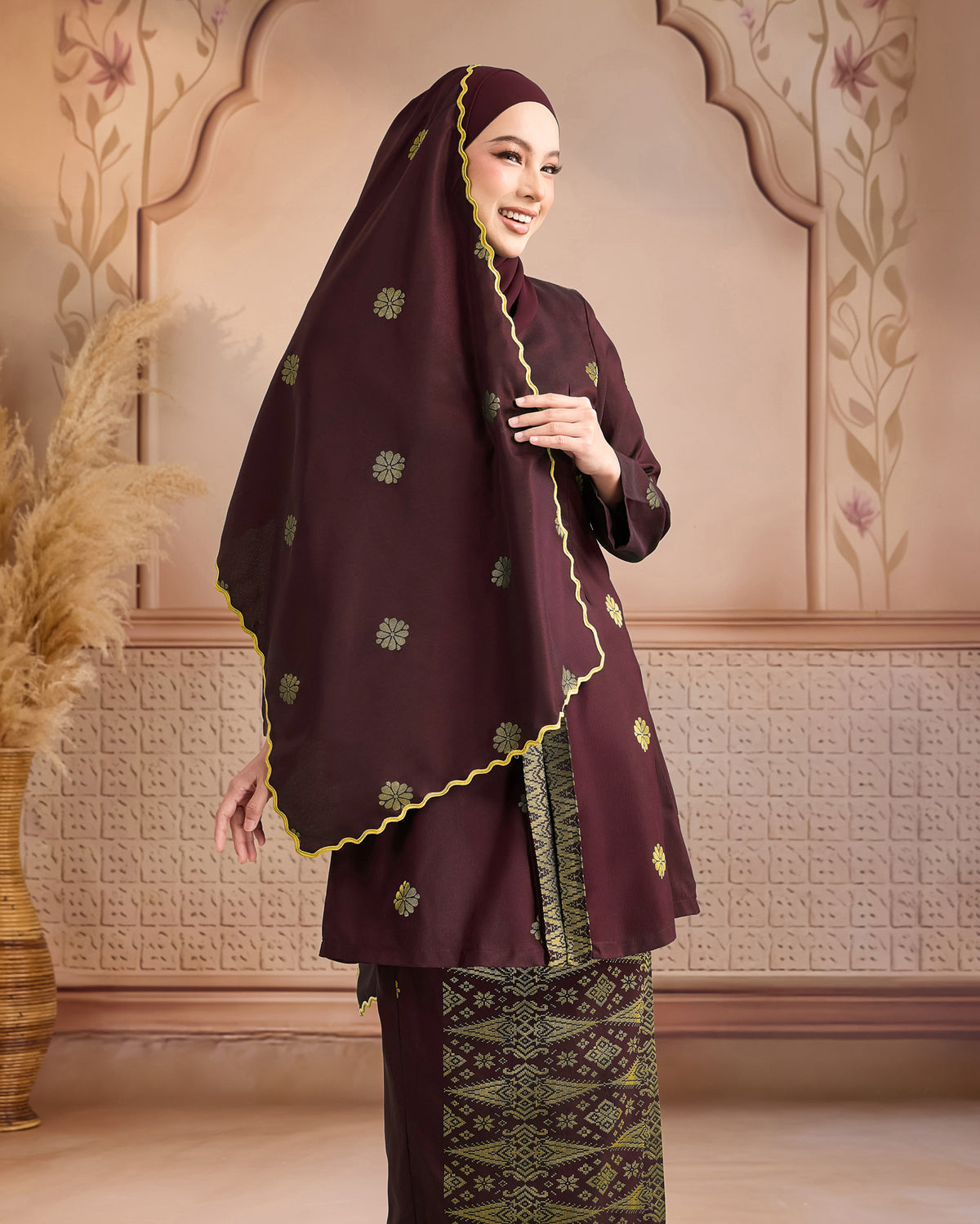 Selendang Songket | Burgundy Gold (Suri)