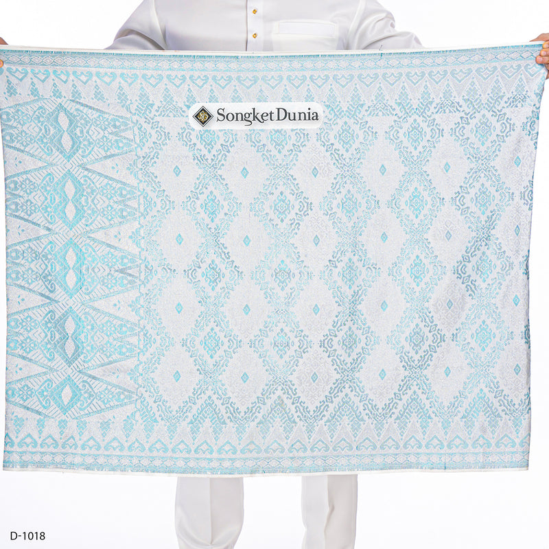 WHITE SILVER - Turquoise (D1018) | Majestic