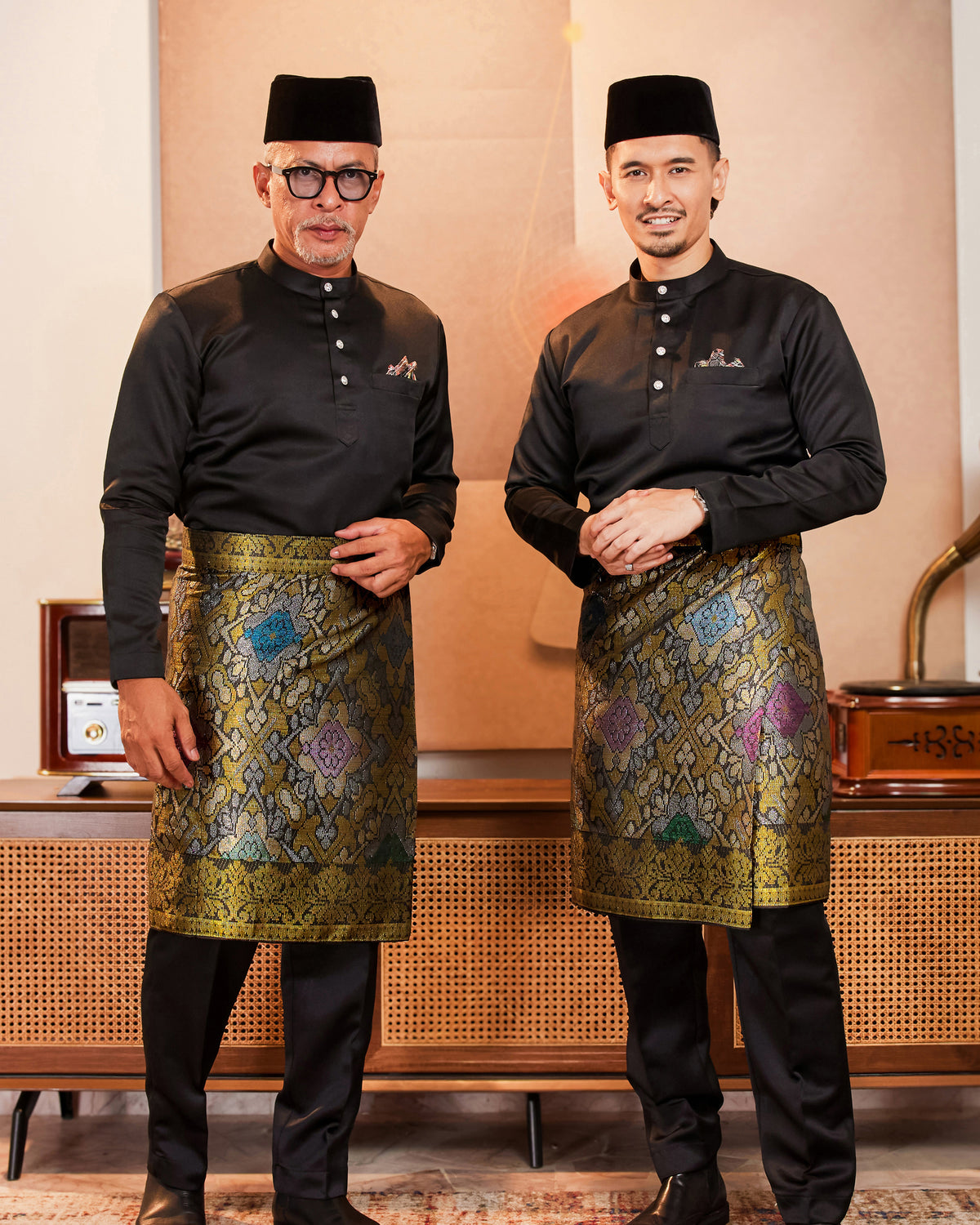 INSTANT MAJESTIC | Black Gold/Mix (SMO106)