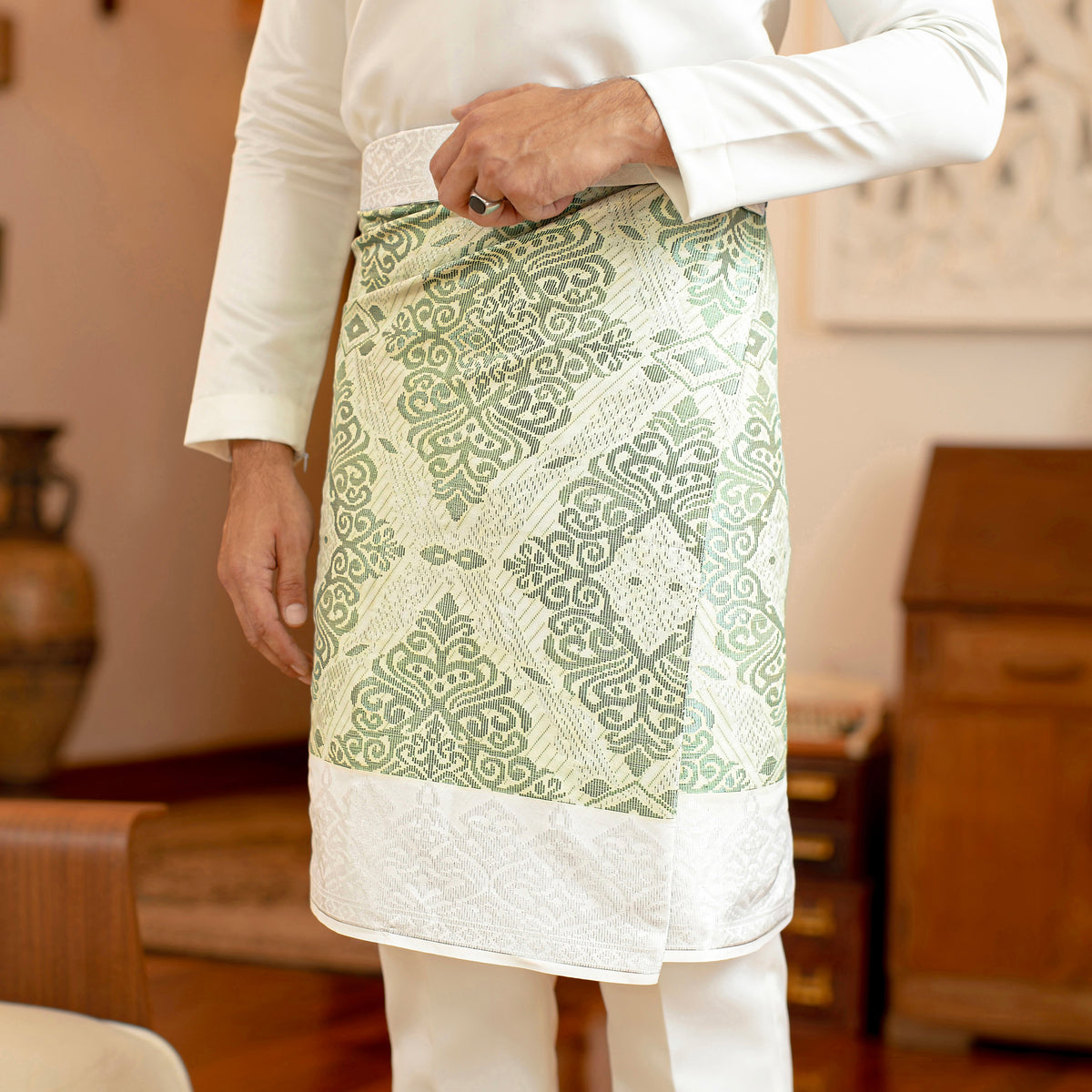 INSTANT MAJESTIC | White Silver & Green (TM94)