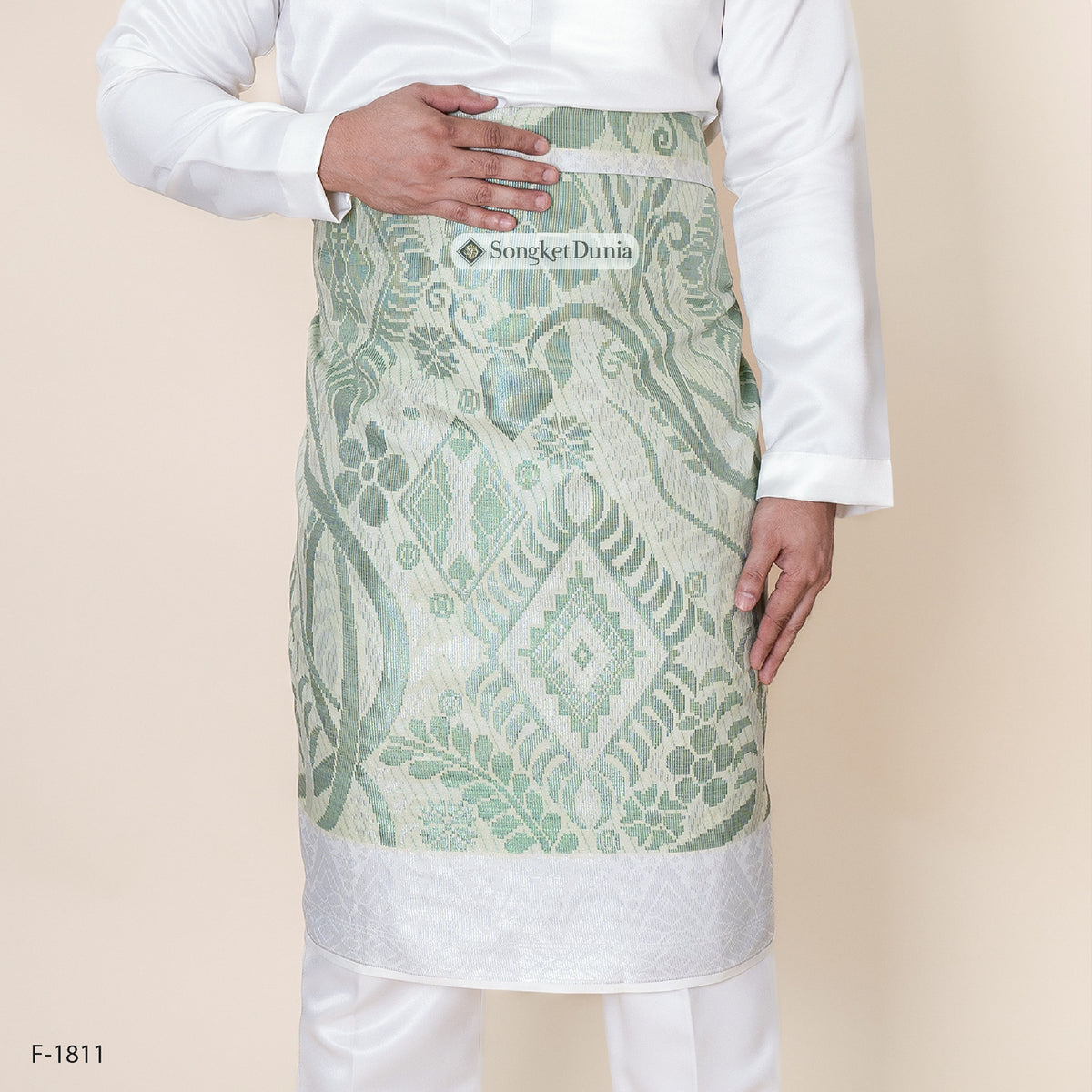 WHITE SILVER - Green (F-1811) | Majestic