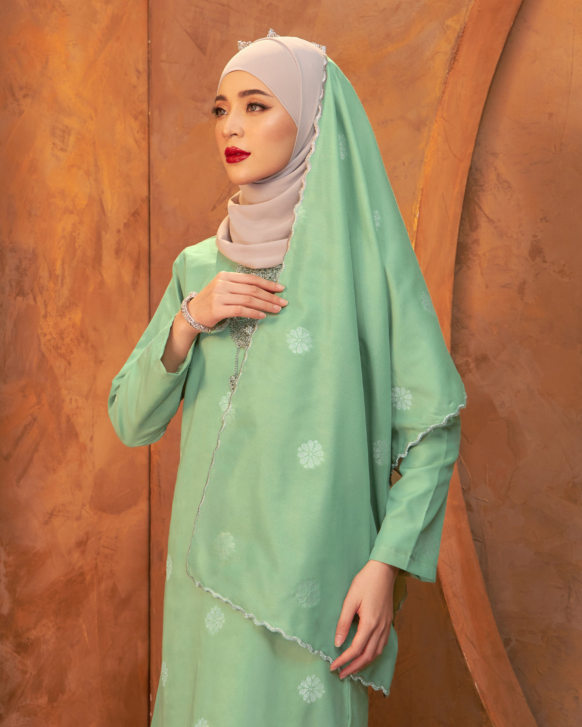 AS-IS | SELENDANG SONGKET - MINT GREEN SILVER (SURI)