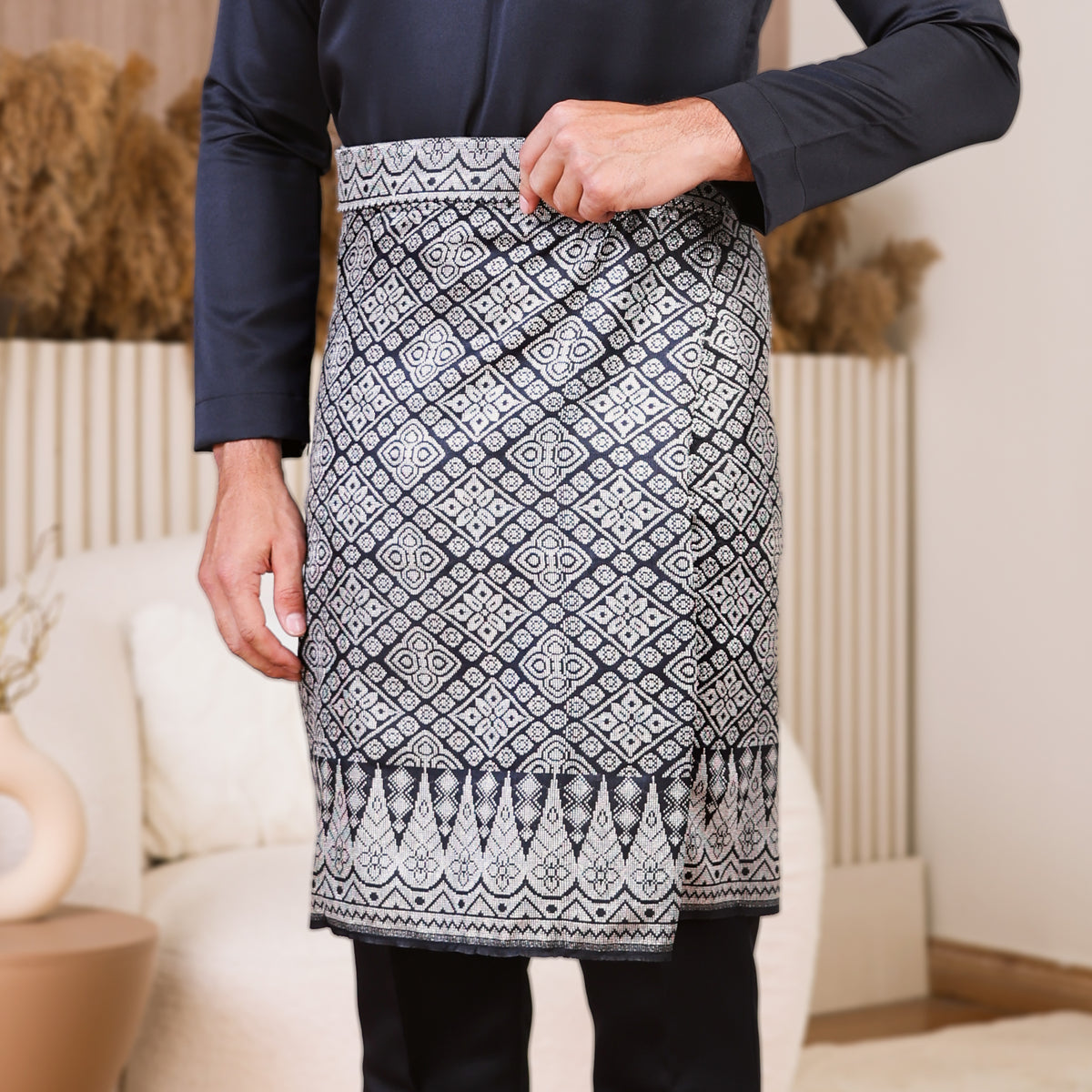 INSTANT CLASSIC | Black Silver (KC8)