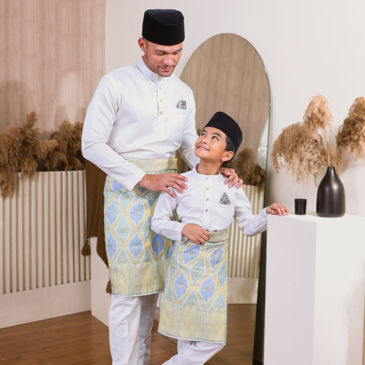 INSTANT MAJESTIC | White Gold - Turqoise/Blue (KM30)