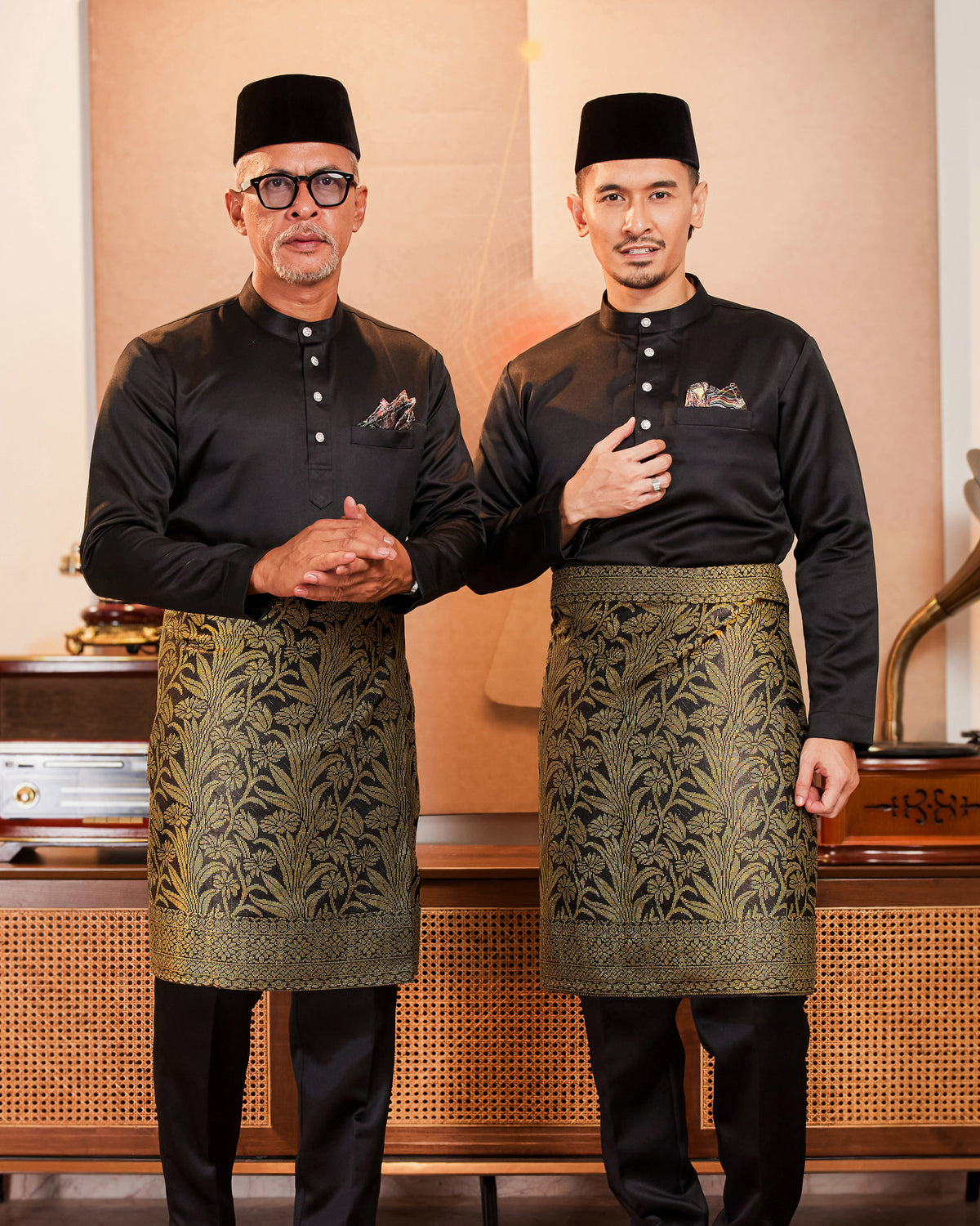 INSTANT CLASSIC | Black Gold (SB86)