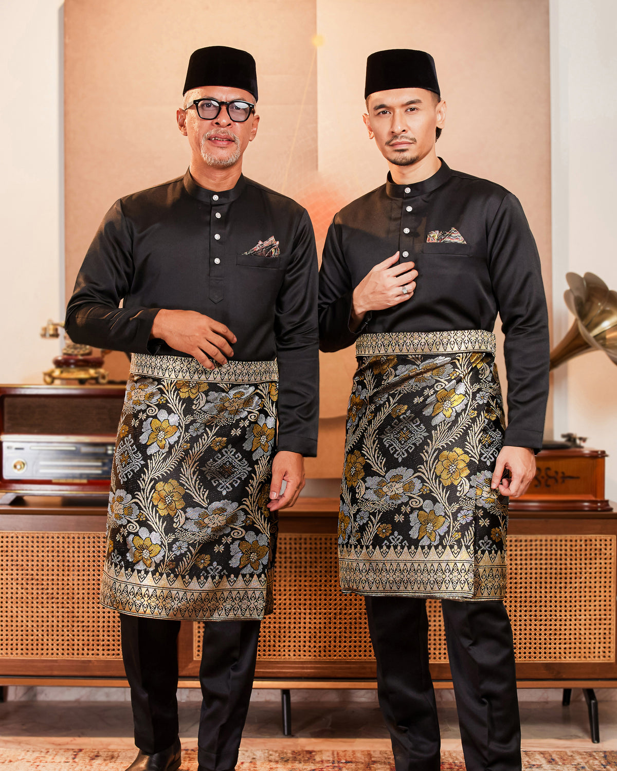 INSTANT MAJESTIC | Black Gold/Silver (SV71)