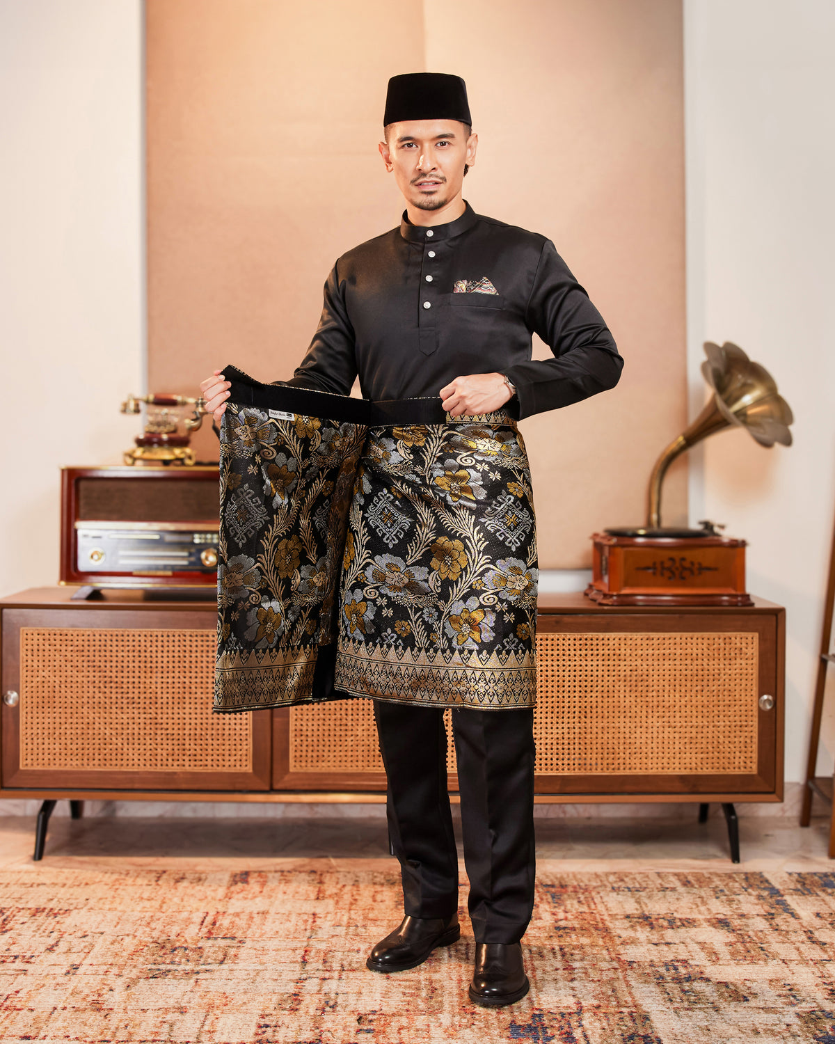 INSTANT MAJESTIC | Black Gold/Silver (SV71)